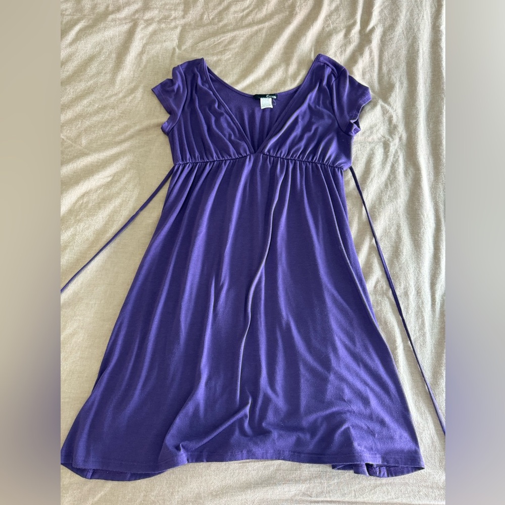 Purple v neck dress